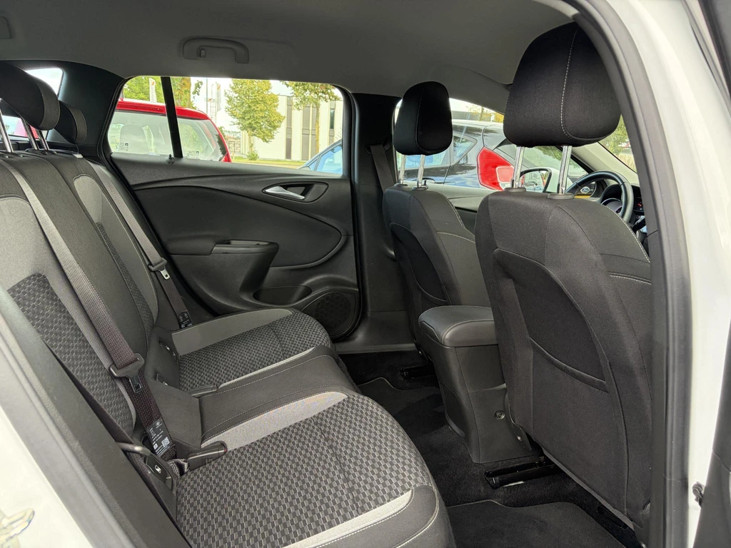 Opel Astra – foto 12