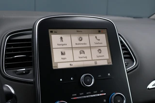 Renault Scénic – thumbnail 23