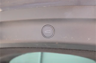 Tesla Model Y – thumbnail 33