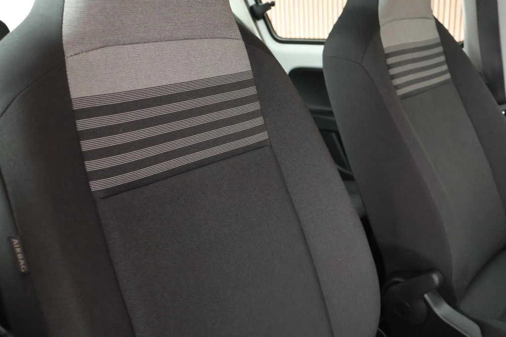 Volkswagen up! – foto 25