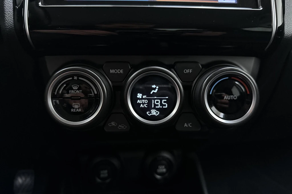 Suzuki Swift – foto 22