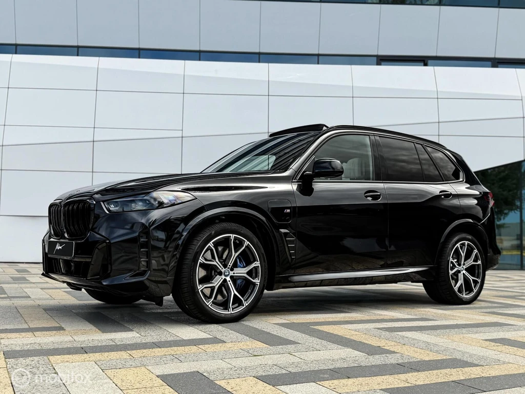 BMW X5 – foto 2