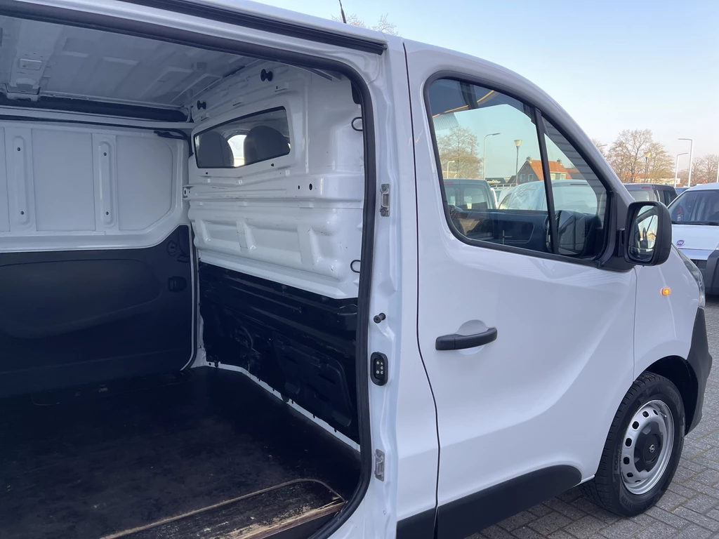 Opel Vivaro – foto 15