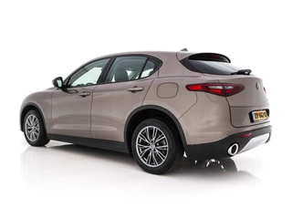 Alfa Romeo Stelvio – thumbnail 2