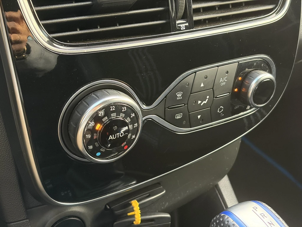 Renault Clio – foto 24