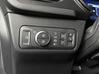 Ford Kuga – thumbnail 17
