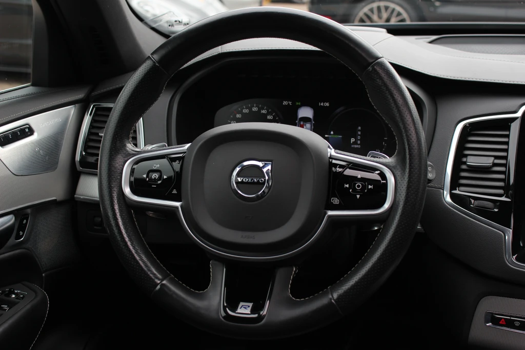 Volvo XC90 – foto 19