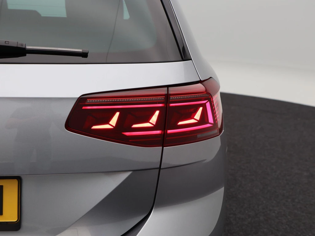 Volkswagen Passat – foto 15