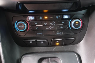 Ford Transit Connect – thumbnail 22