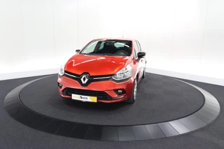 Renault Clio – thumbnail 2