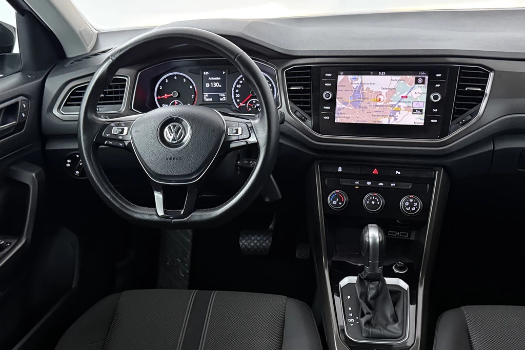 Volkswagen T-Roc – foto 10