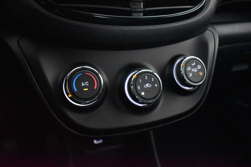 Opel KARL – foto 22