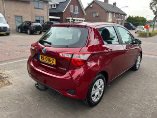 Toyota Yaris – thumbnail 5