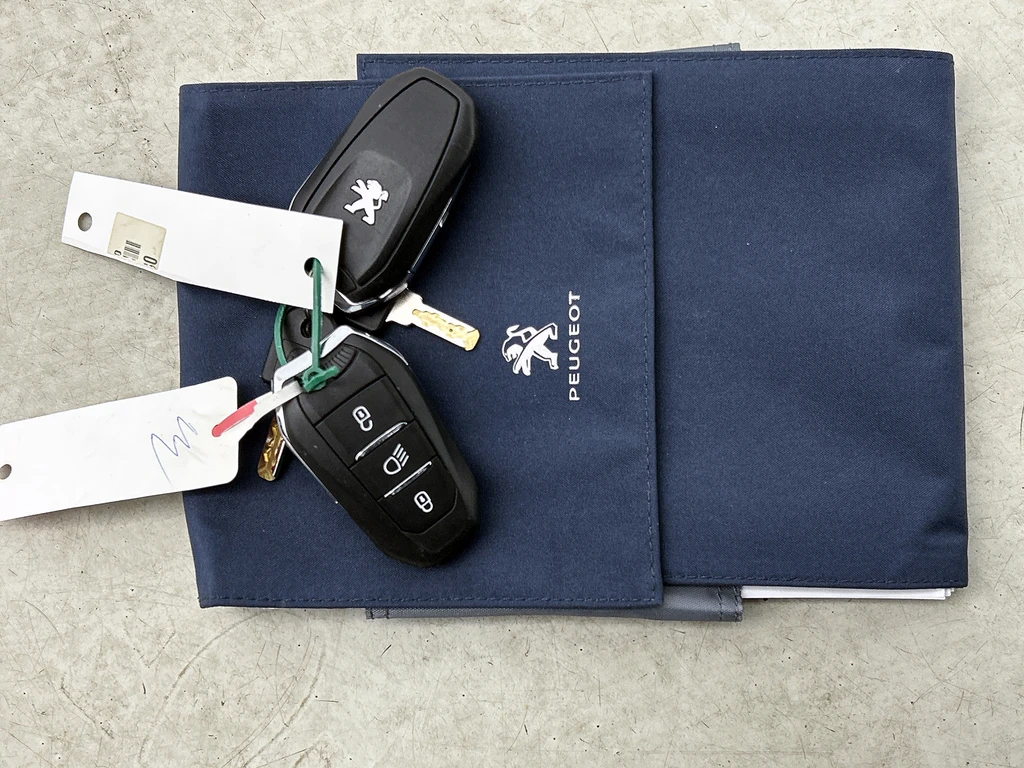 Peugeot e-2008 – foto 30