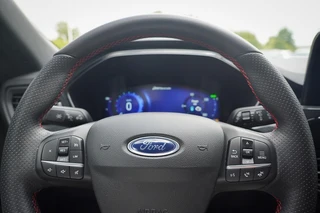Ford Kuga – thumbnail 19