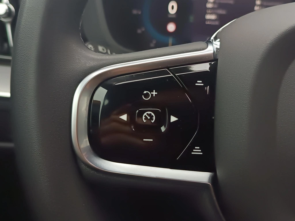 Volvo XC60 – foto 21