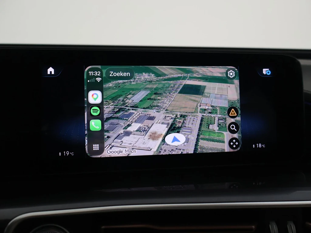 Mercedes-Benz EQC – foto 20