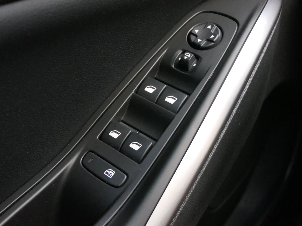 Opel Grandland – foto 33