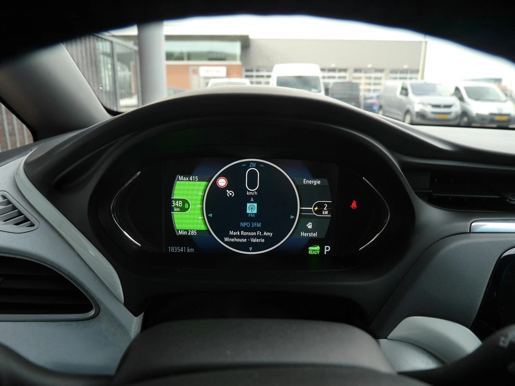 Opel Ampera-e – foto 9