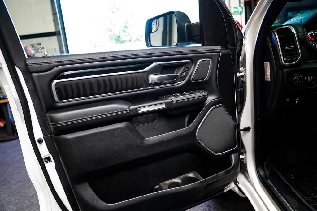 Dodge Ram 1500 – foto 28