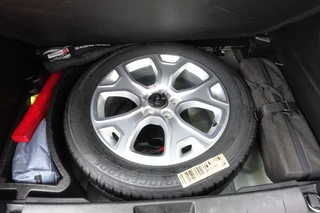 Jeep Renegade – thumbnail 12