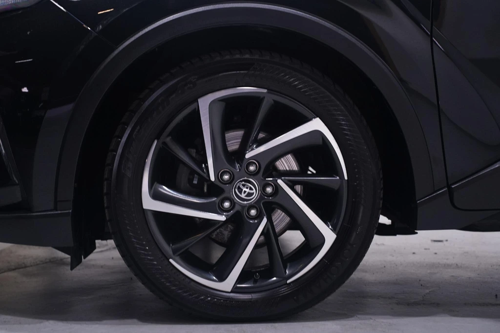 Toyota C-HR – foto 13