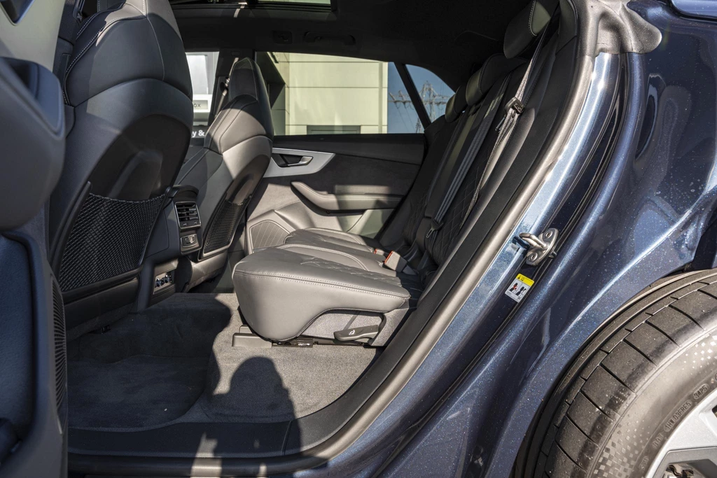 Audi Q8 – foto 10