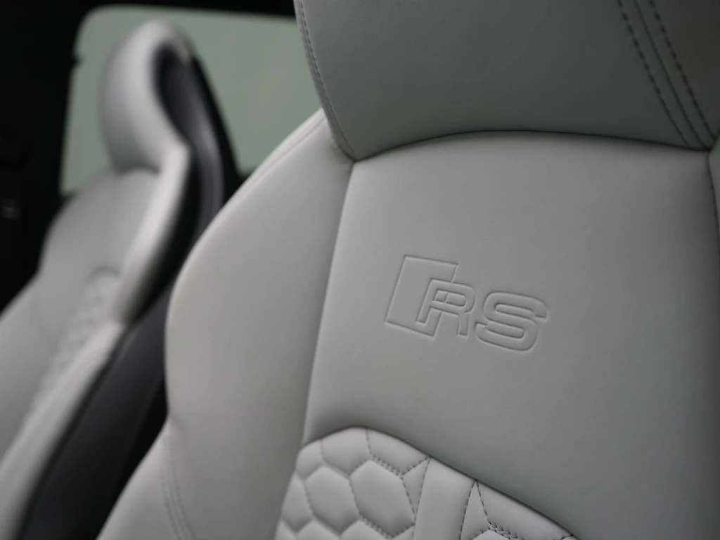 Audi RS4 – foto 44