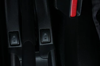 Suzuki Swift – thumbnail 20