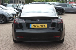 Tesla Model 3 – thumbnail 4