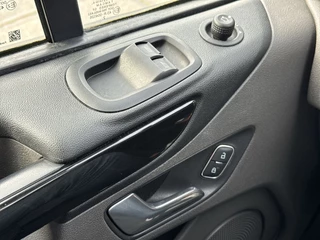 Ford Transit Custom – thumbnail 24