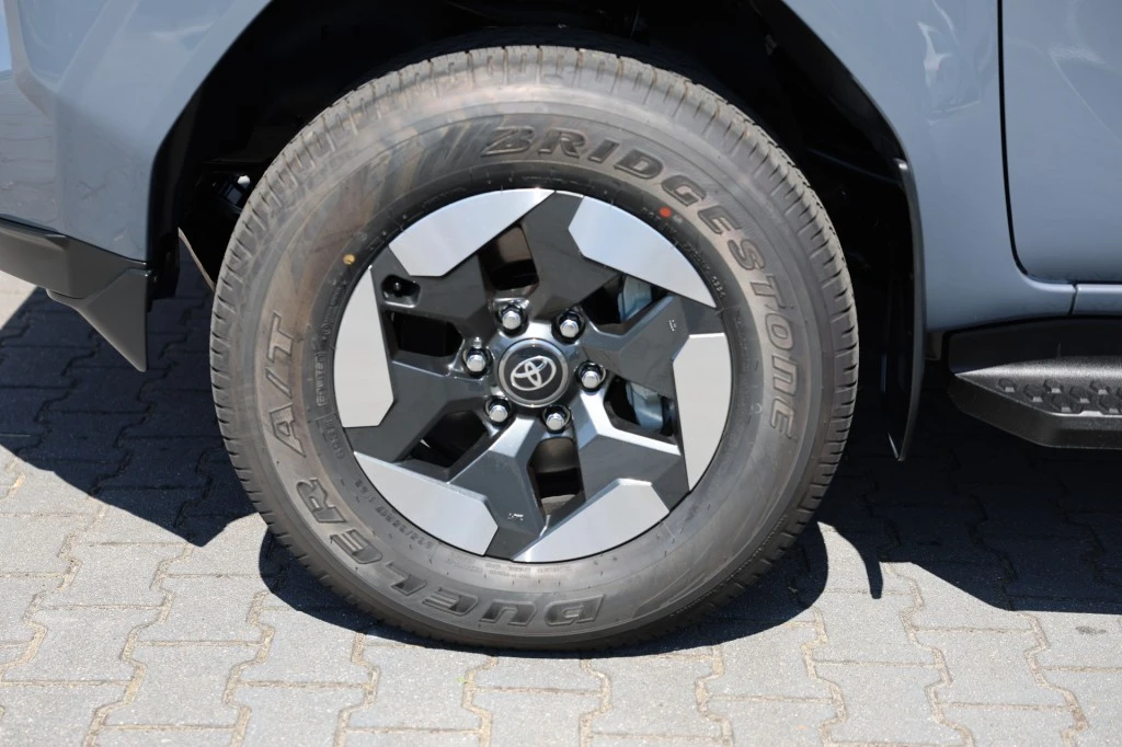 Toyota Hilux – foto 7