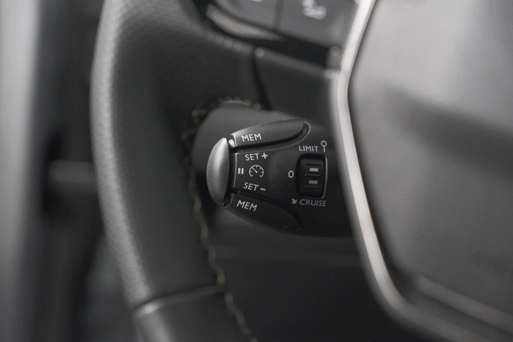 Peugeot 208 – foto 15