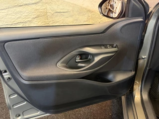 Mazda 2 Hybrid – thumbnail 13