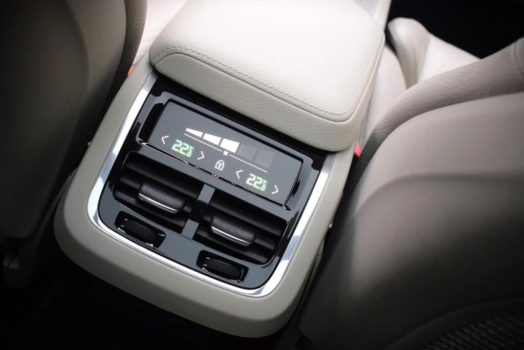 Volvo V60 – foto 37