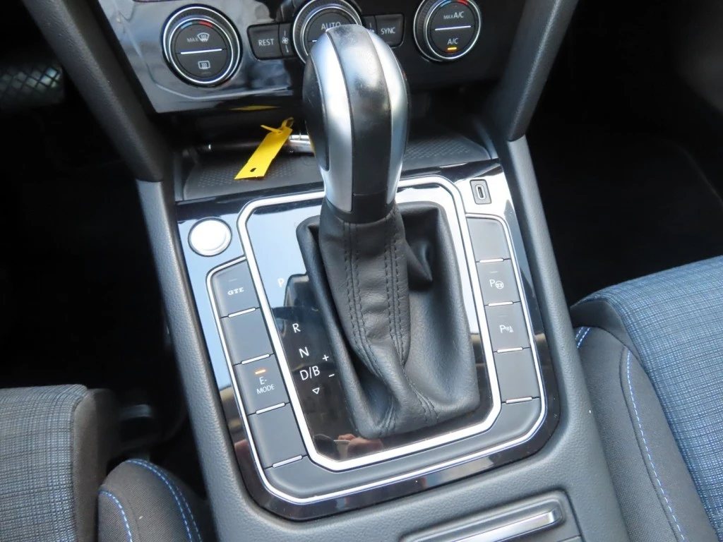 Volkswagen Passat – foto 34