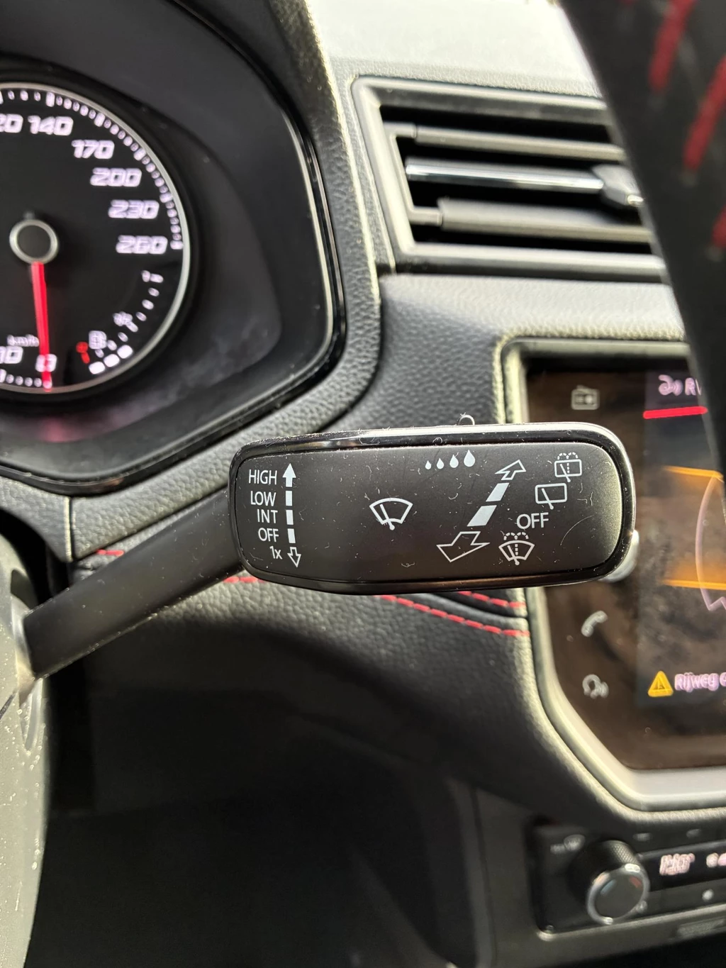 SEAT Arona – foto 43