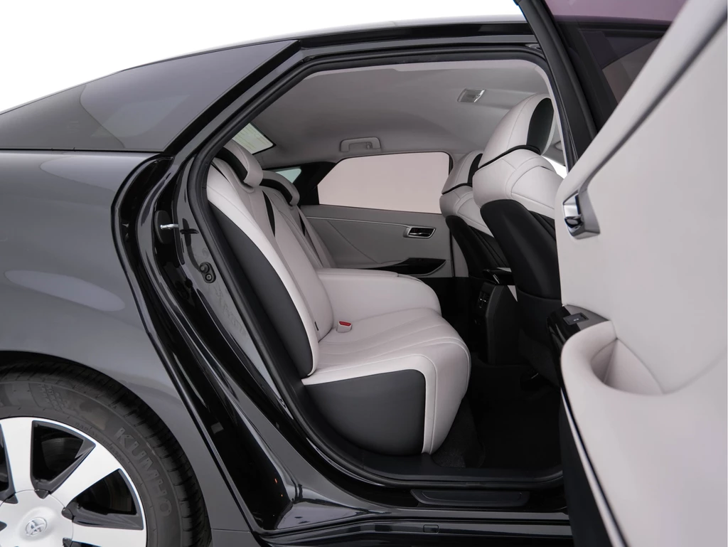 Toyota Mirai – foto 11