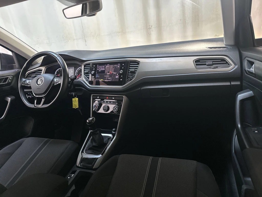 Volkswagen T-Roc – foto 9
