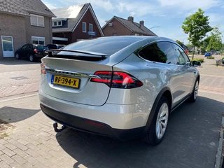 Tesla Model X – thumbnail 5
