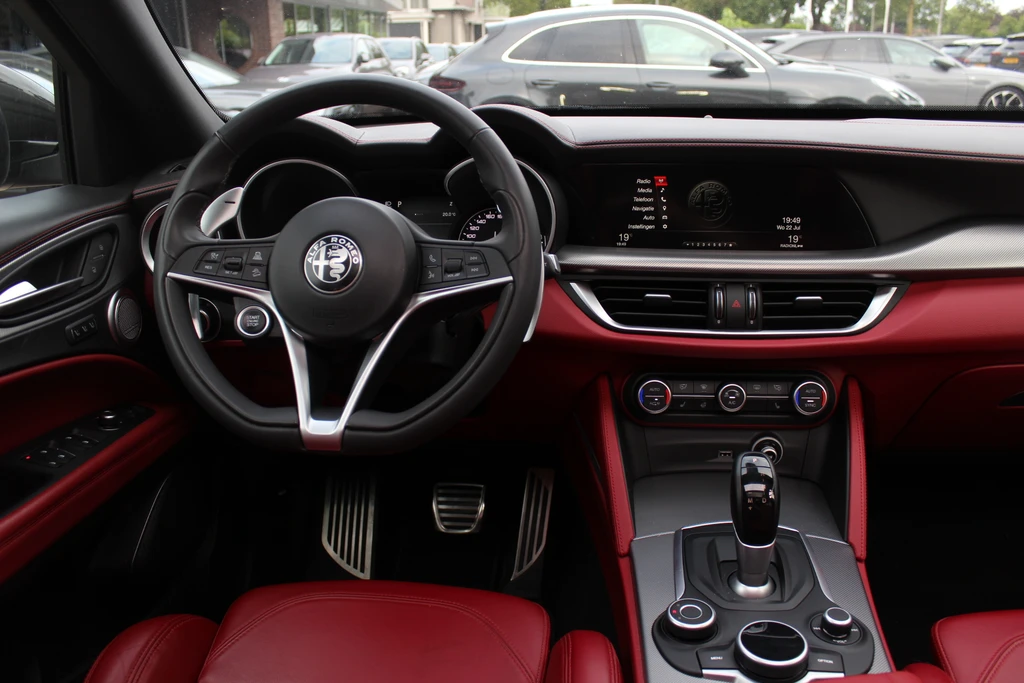 Alfa Romeo Stelvio – foto 11