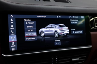 Porsche Cayenne – thumbnail 17