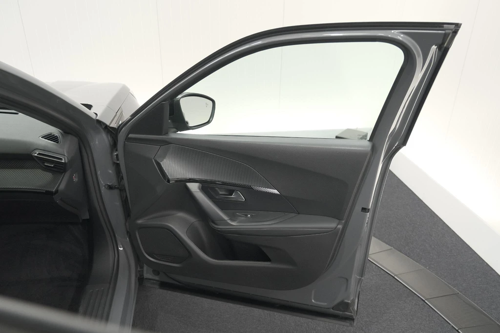 Peugeot e-2008 – foto 72