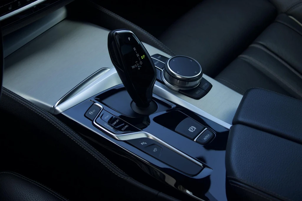 BMW 5 Serie – foto 36