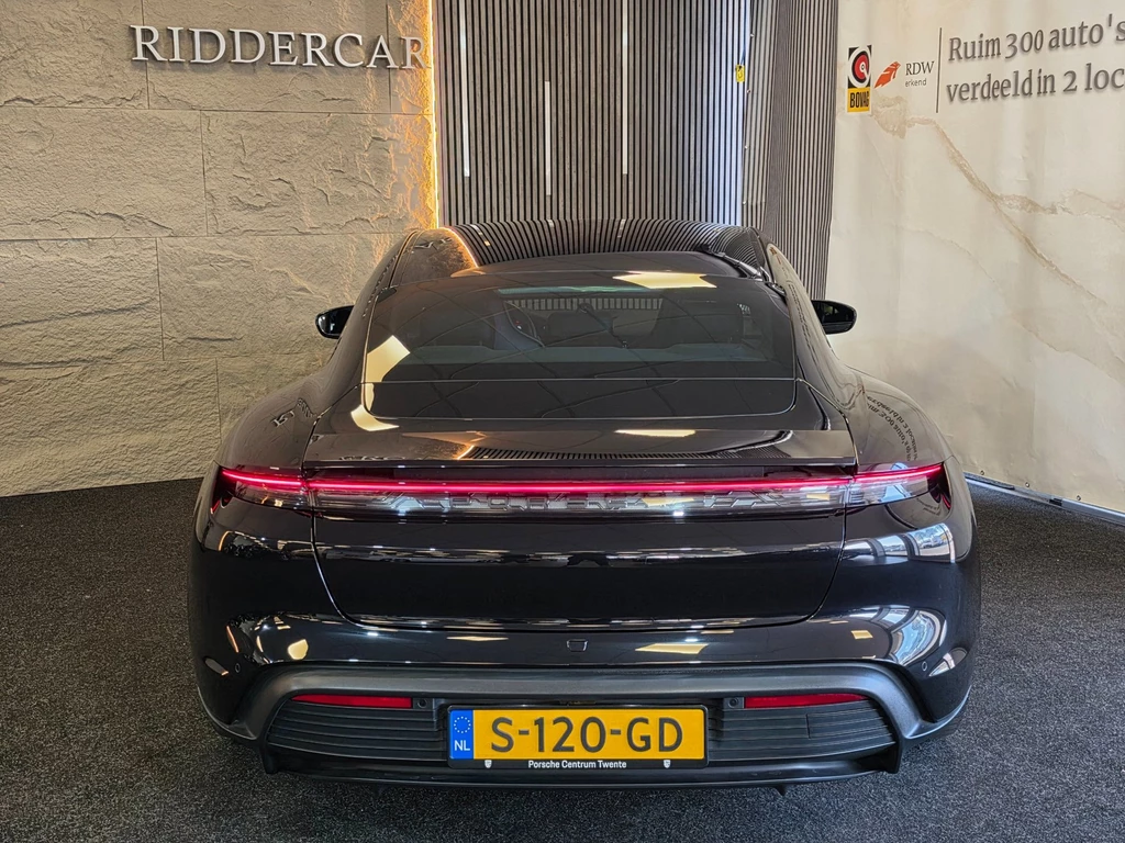 Porsche Taycan – foto 4