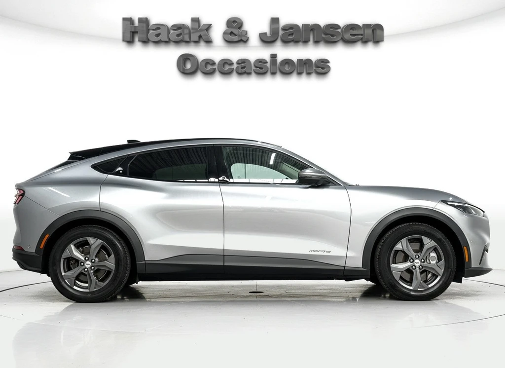 Ford Mustang Mach-E – foto 6