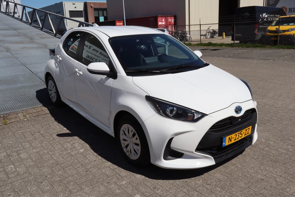 Toyota Yaris – foto 7