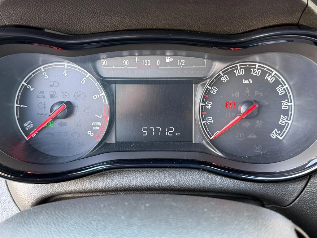Opel KARL – foto 41