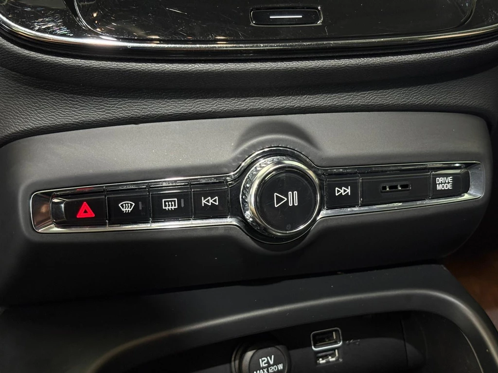Volvo XC40 – foto 29