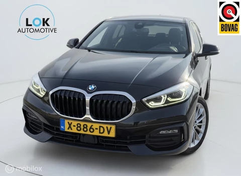 BMW 1-serie 118d LED|SFEER|CAMERA|CARPLAY|AUTOMAAT|